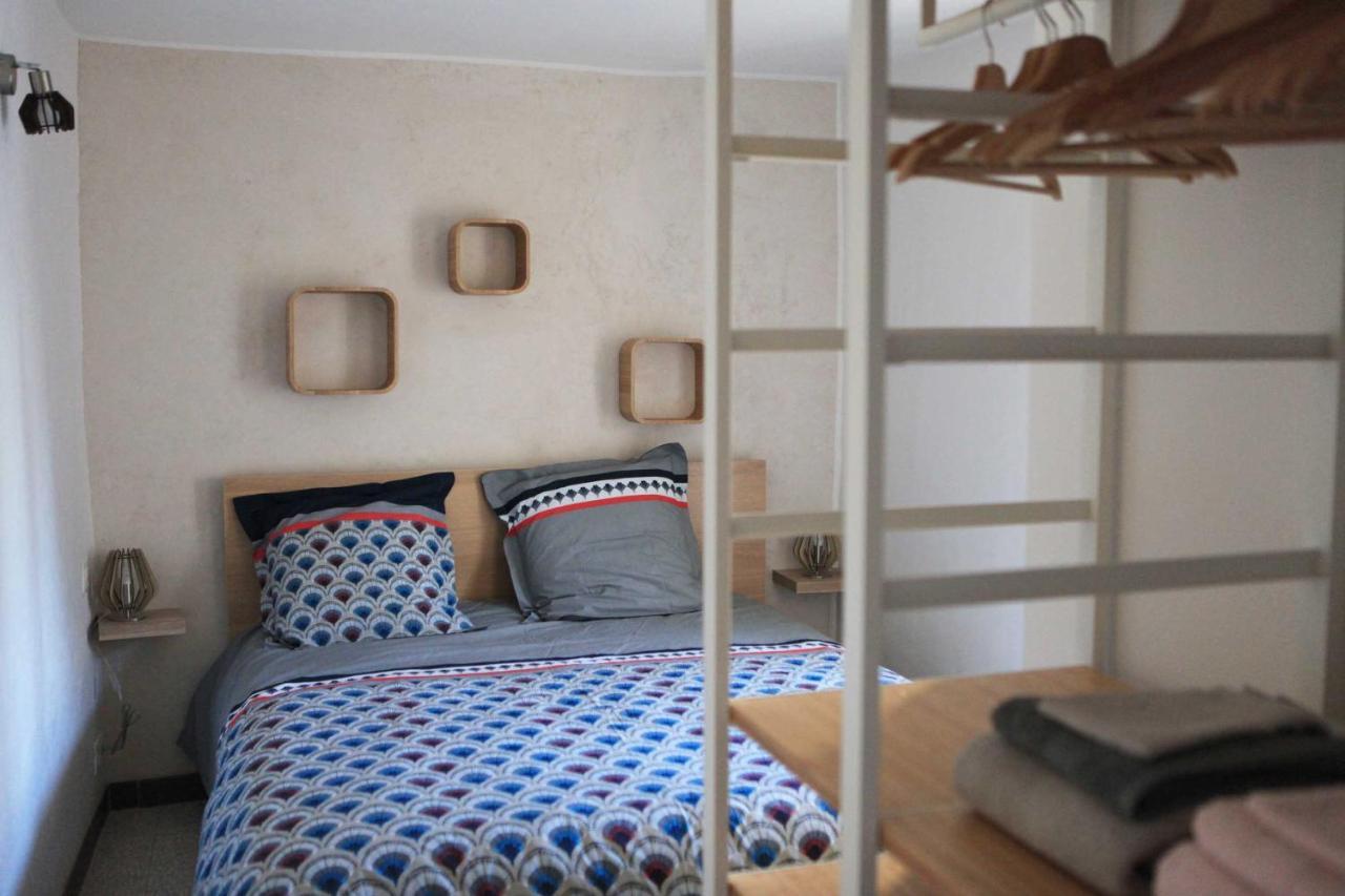 Appartement De Charme - Parc Du Luberon カドネ エクステリア 写真